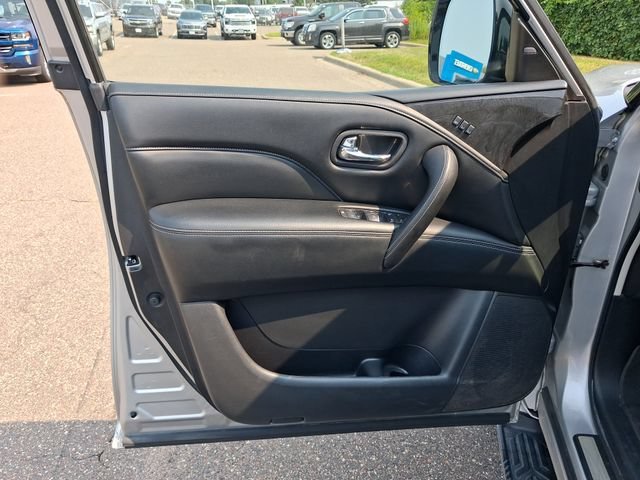 Used 2021 Silver INFINITI LUXE AWD image 16