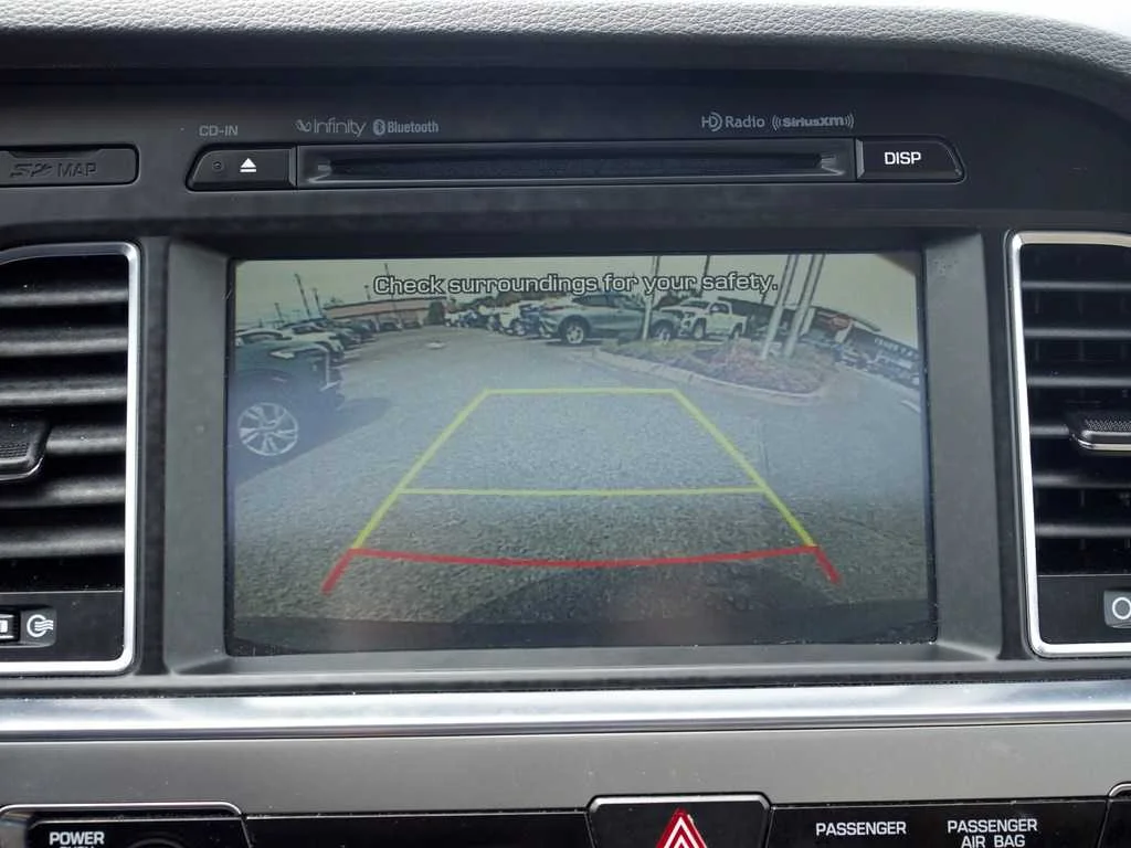 Used 2017 Black Hyundai Limited image 28