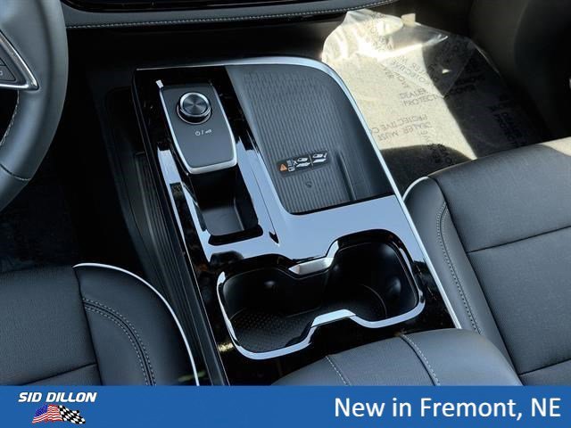 2026 Buick Enclave Preferred - Photo 13