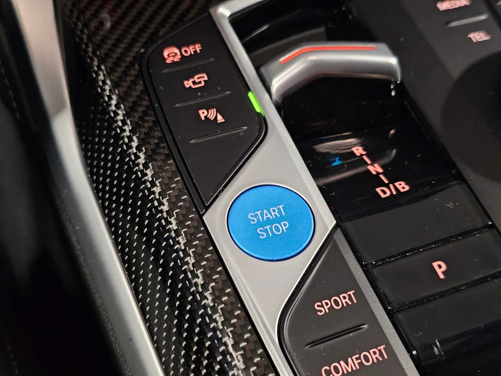 Certified Used 2024 San Remo Green Metallic BMW M50 image 18