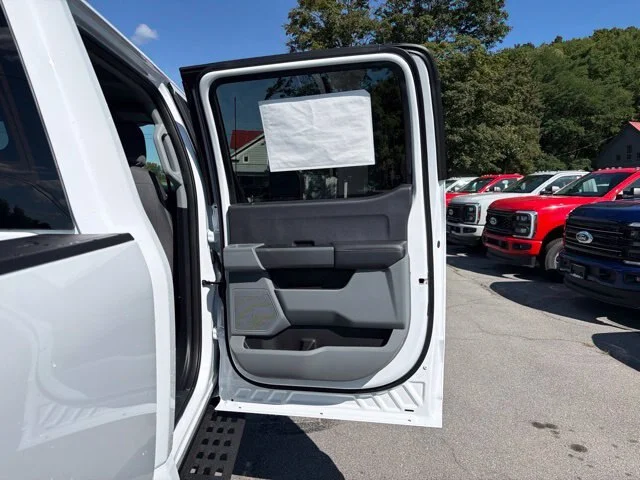 New 2027 Oxford White Ford F-350® XL image 97