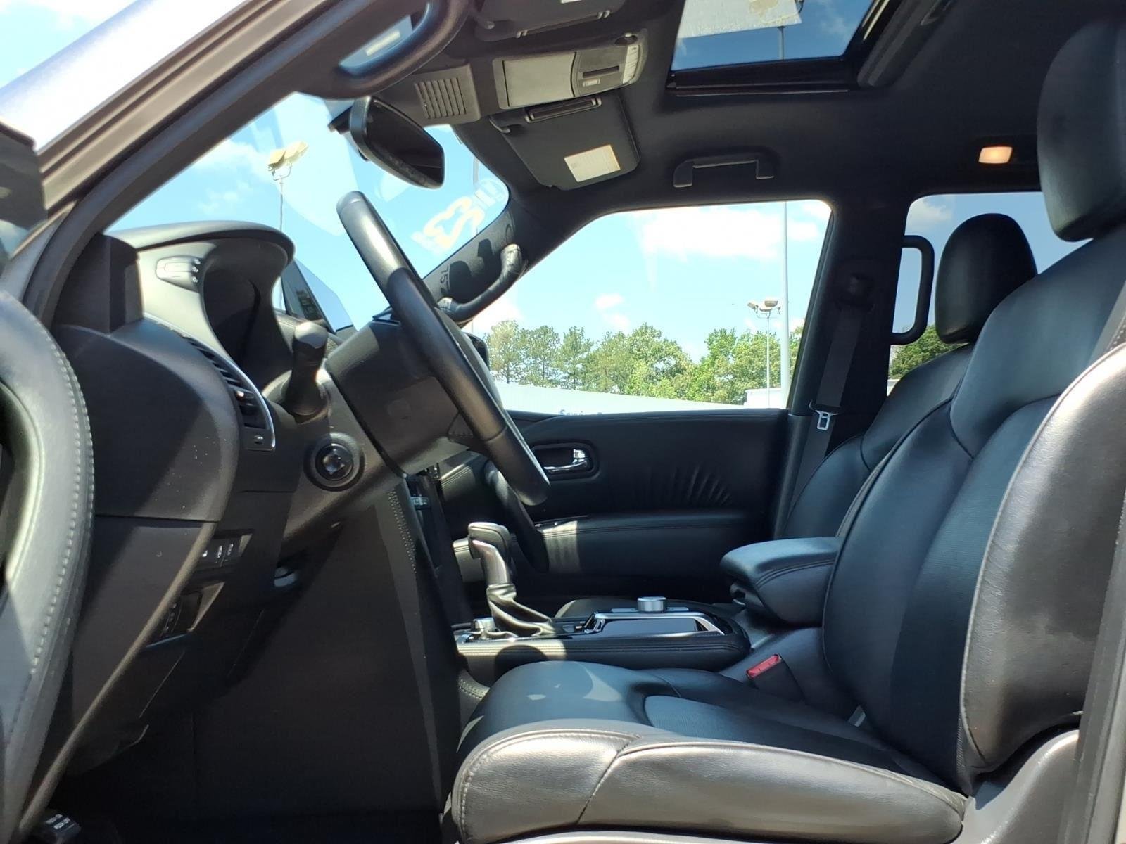Used 2023 Gun Metallic Nissan SL image 10