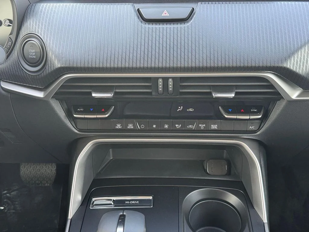 New 2026 Deep Crystal Blue Mica Mazda 3.3 Turbo Select image 16