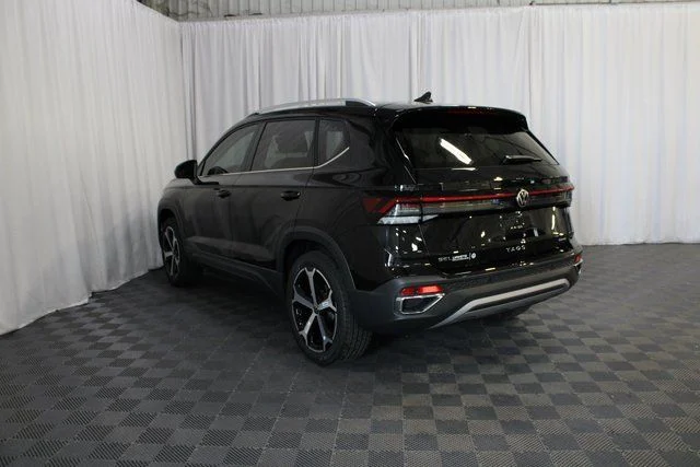 2025 Volkswagen Taos SEL - Photo 23