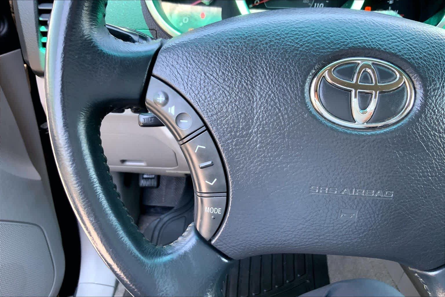 Used 2008 Black Toyota SR5 image 23