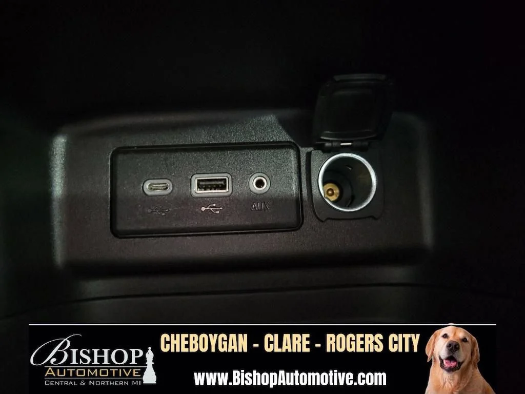 Pre-Owned 2024 Chevrolet Equinox LT image 28