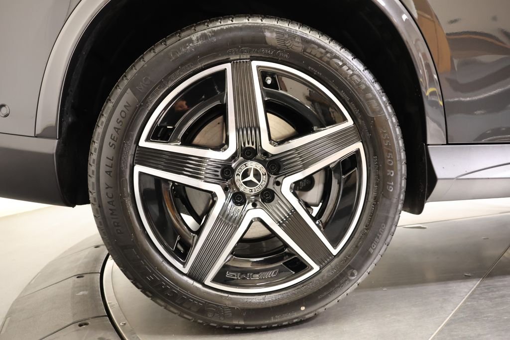 New 2027  Mercedes-Benz GLC 300 image 13