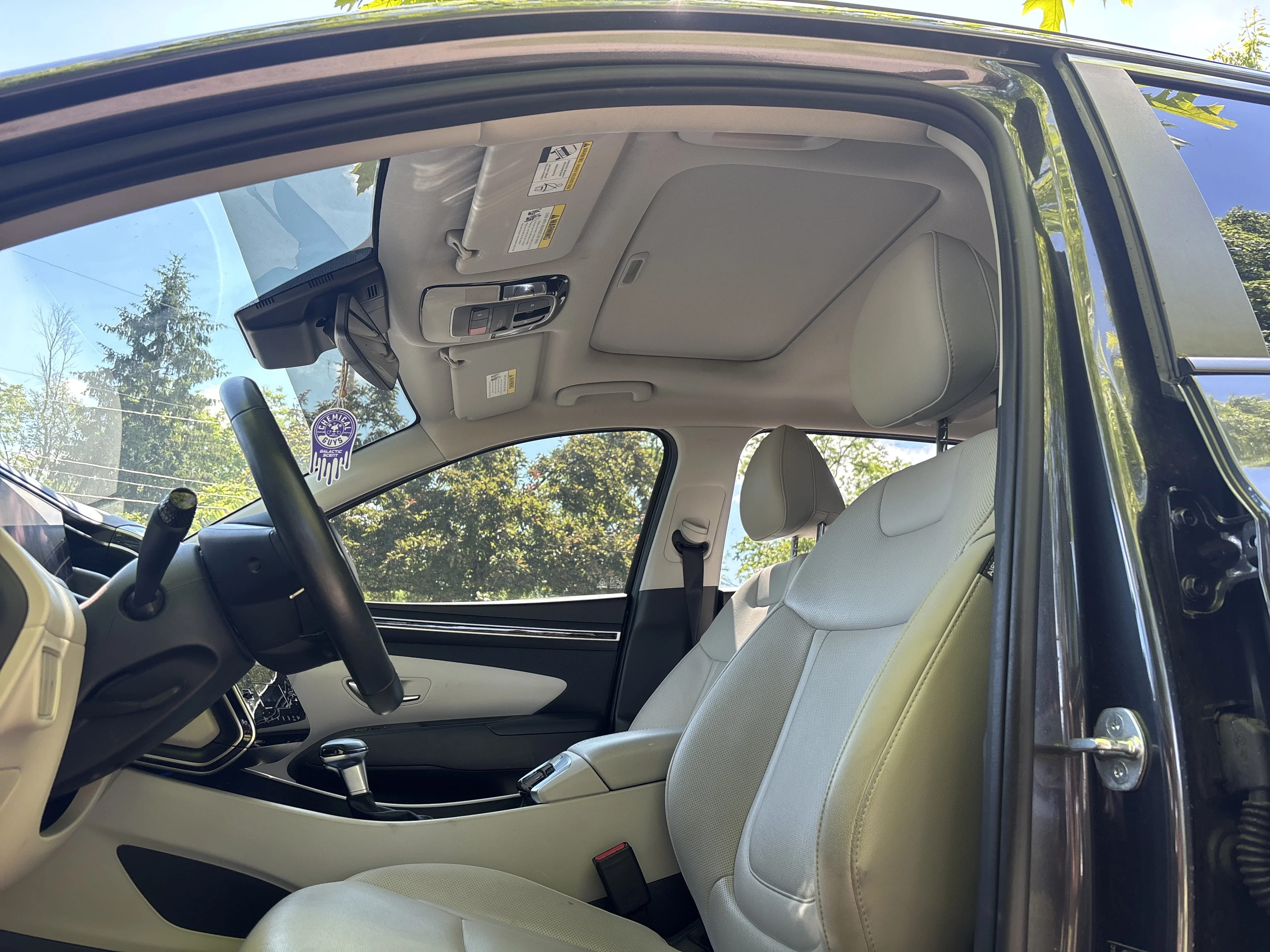 Used 2023 Portofino Gray Hyundai SEL image 13