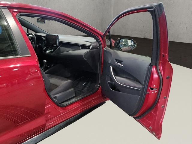 Used 2024 Pearl Toyota SE image 17