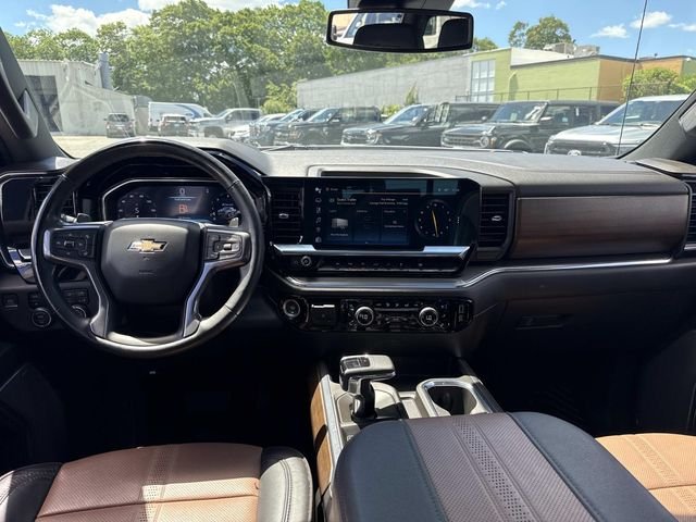Certified Used 2024 Pearl Chevrolet High Country image 14