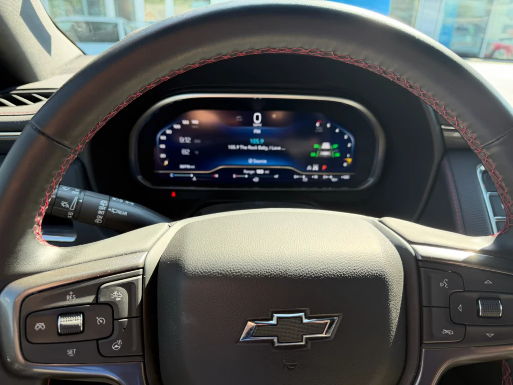 Used 2023 Auburn Metallic Chevrolet RST image 13