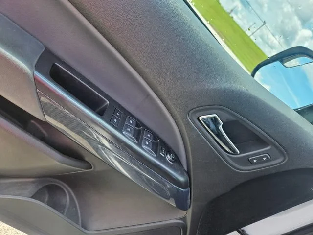 Used 2019 SUMMIT WHITE Chevrolet 4WD Z71 image 11