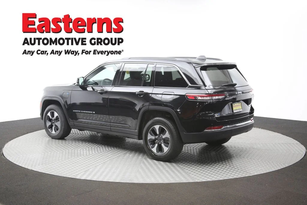 Used 2024 Black Jeep 4xe image 67
