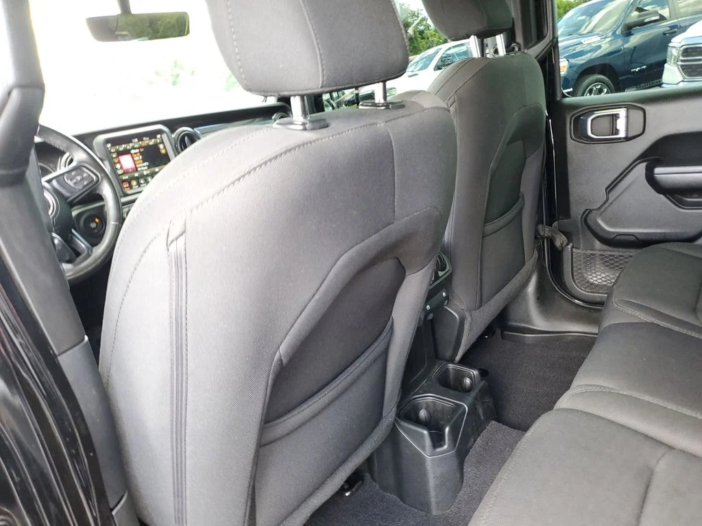 Used 2021 Black Jeep Unlimited Sport Altitude image 12