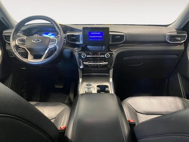 Used 2021 Gray Ford Limited image 10