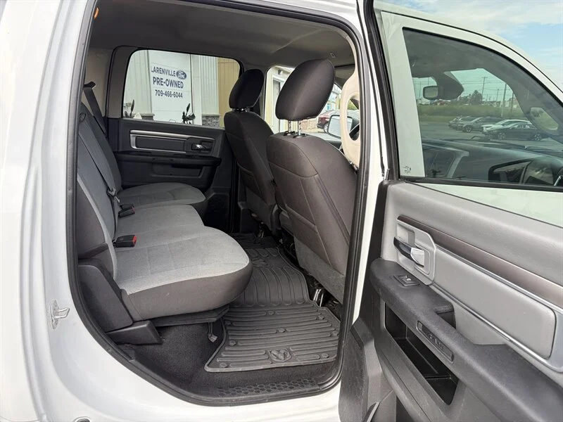 Used 2023 White RAM Warlock image 15