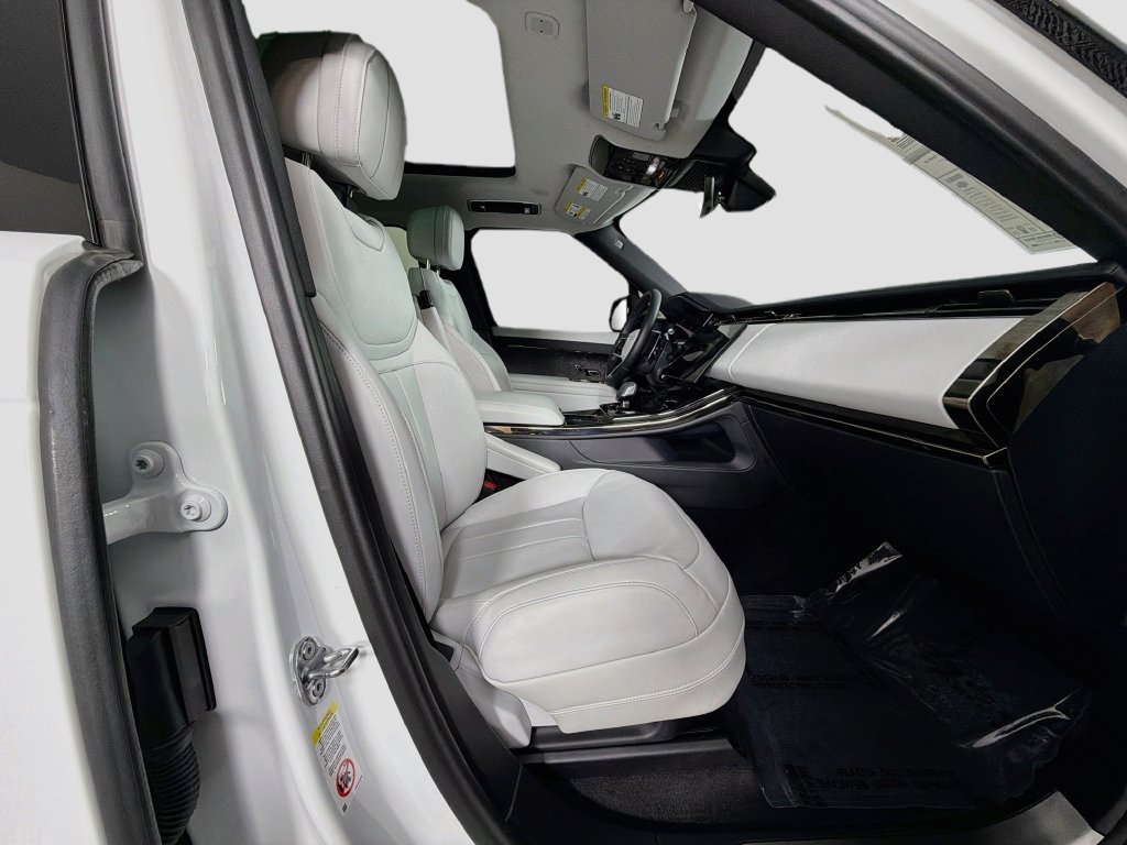 Certified Used 2024 White Land Rover SE image 31