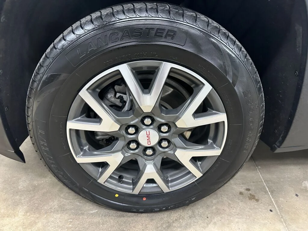 2023 GMC Acadia SLE - Photo 37