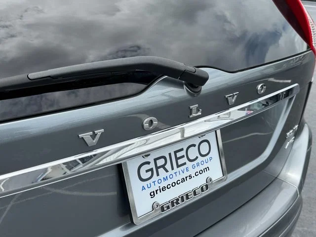 Used 2016 Gray Volvo T6 image 16