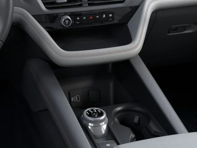 New 2026 Space White Metallic Ford Active image 15
