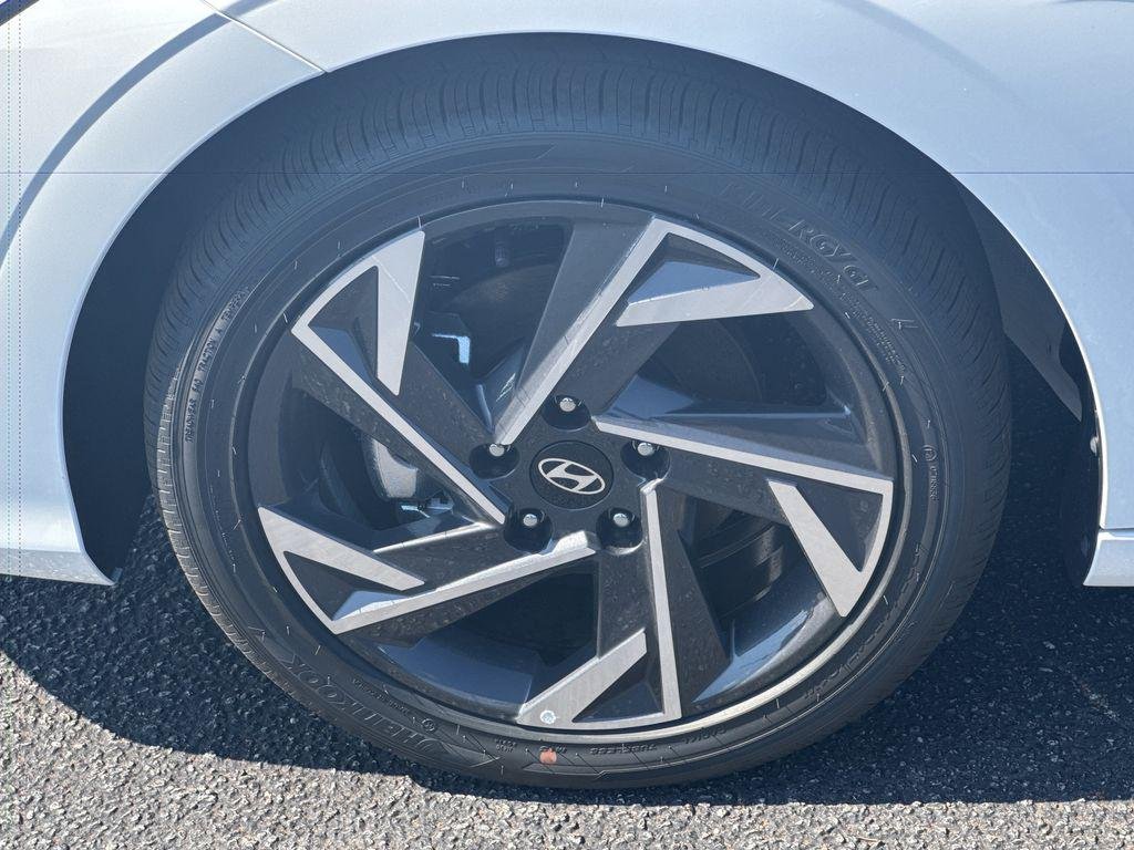 New 2026 White Hyundai Limited image 11