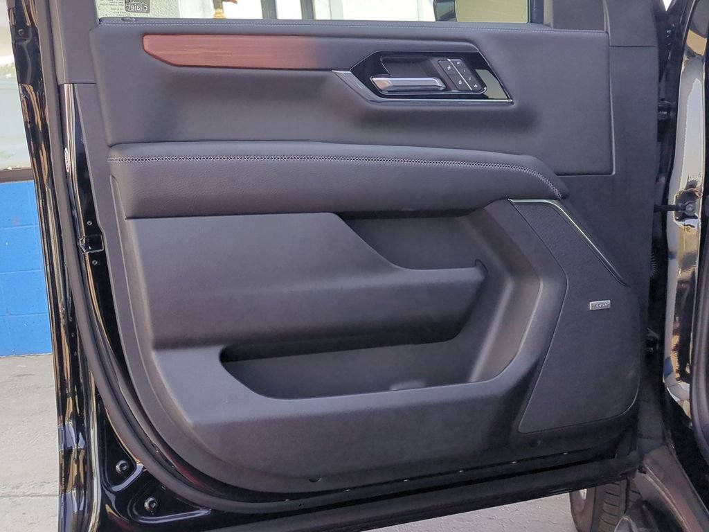 2026 GMC Yukon XL Denali - Photo 21