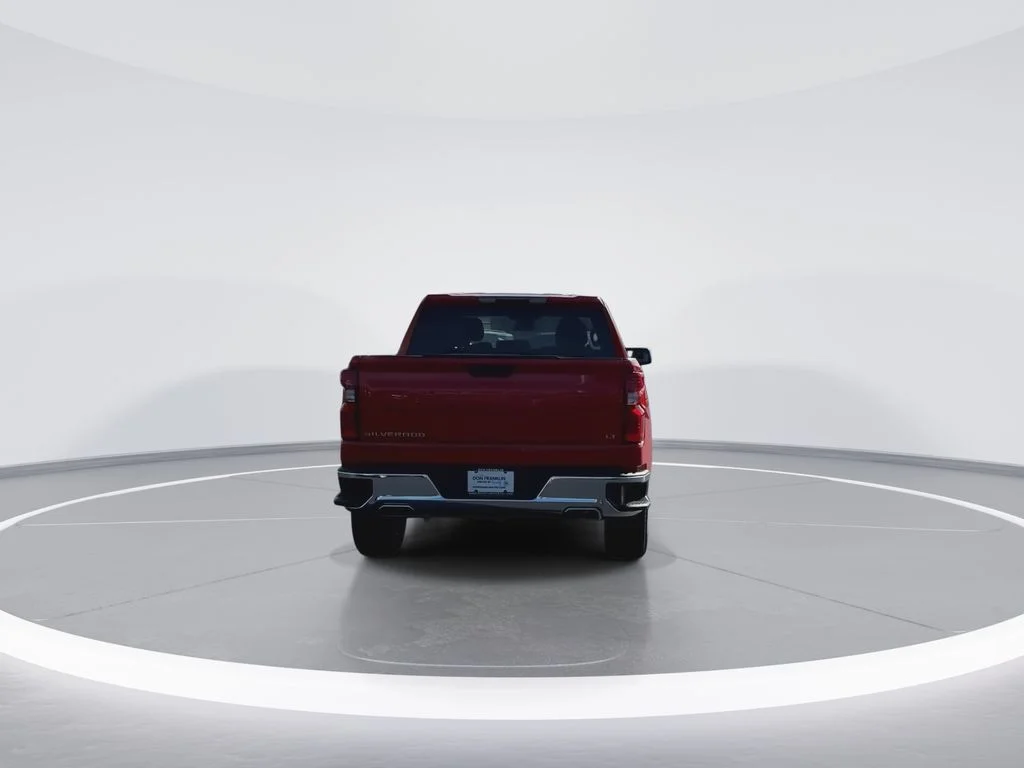 Used 2024 Red Chevrolet LT image 7