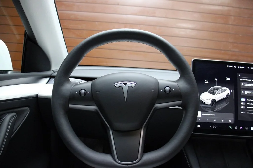 Used 2023 Pearl White Multi-Coat Tesla Long Range image 28