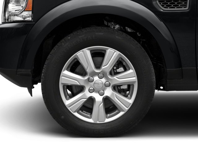 Used 2016 White Land Rover HSE image 12