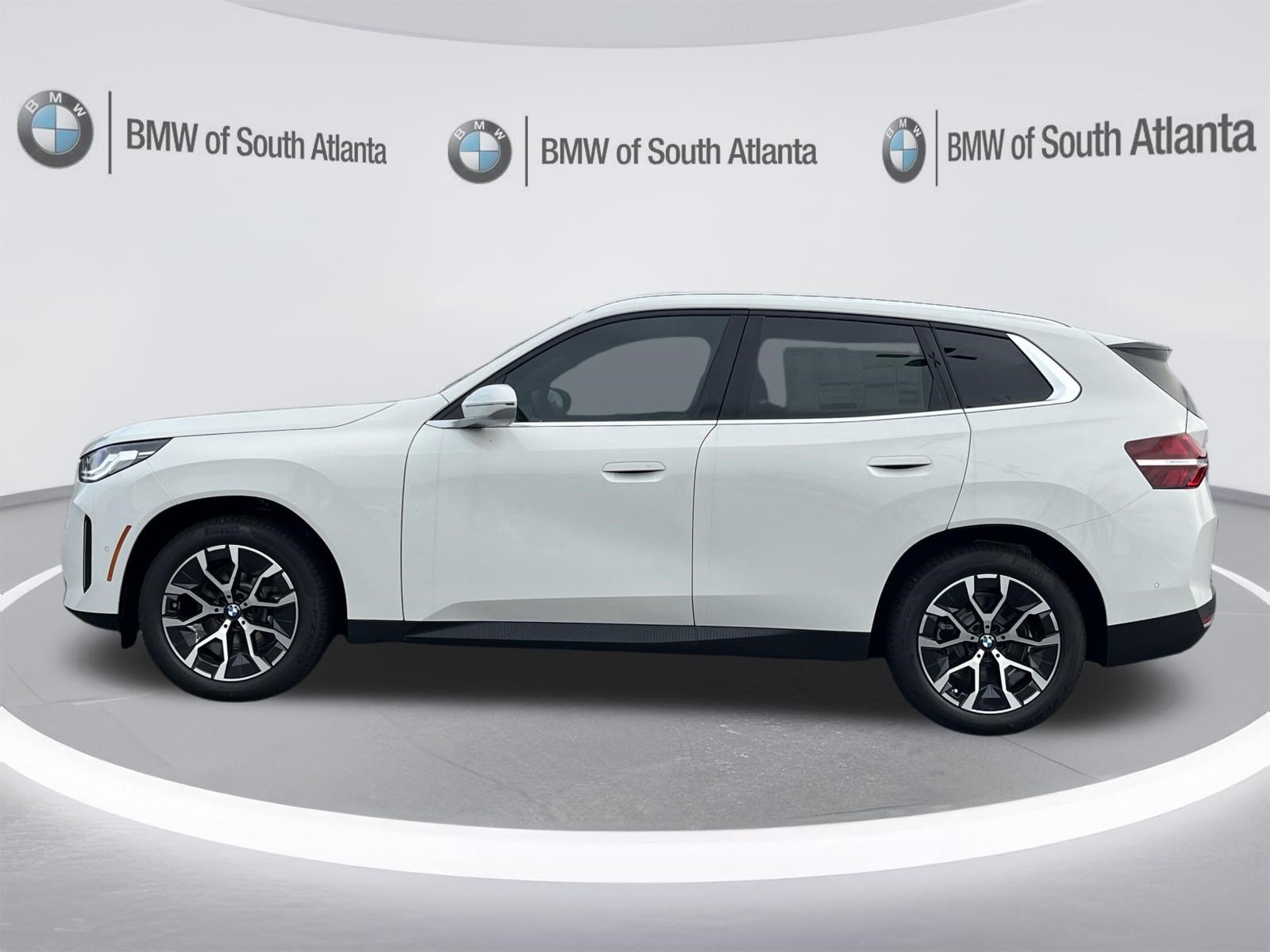 New 2026 Alpine White BMW 30 xDrive image 21