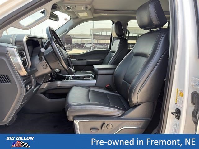 Used 2024 Star White Metallic Tri-Coat Ford LARIAT image 16