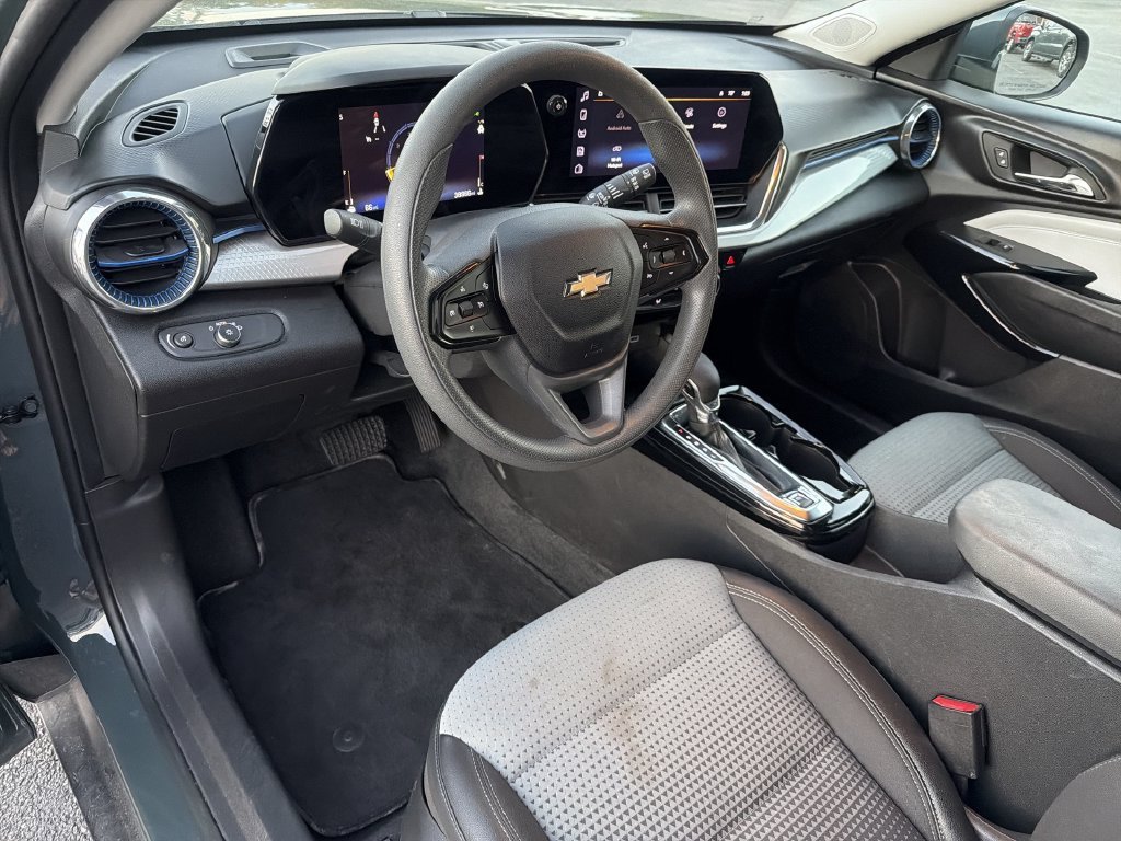 Certified Used 2025 Cypress Gray Chevrolet LT image 10