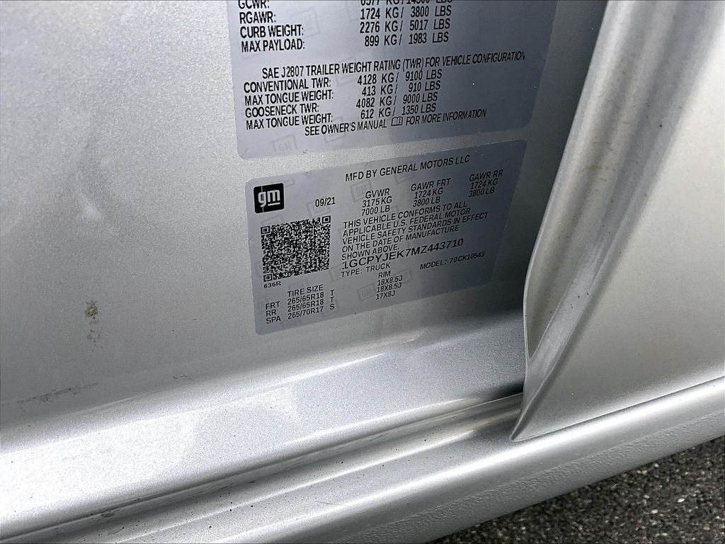 Used 2021 Silver Ice Metallic Chevrolet LT image 33