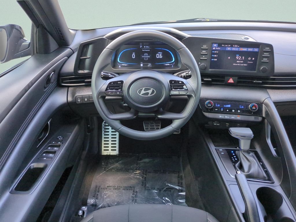 Certified Used 2026 Gray Hyundai SEL Sport image 11