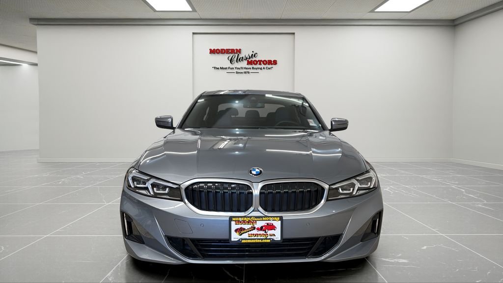 Used 2025 Gray BMW 330i xDrive image 8