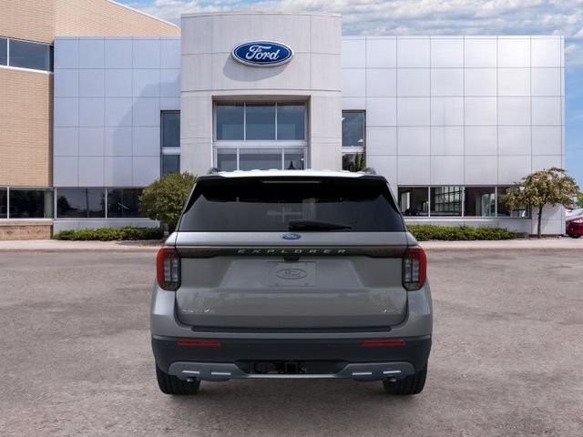New 2026 Gray Metallic Ford Active image 5