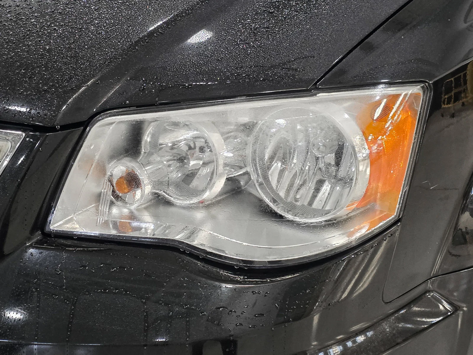Used 2013 Black Chrysler Touring-L image 14