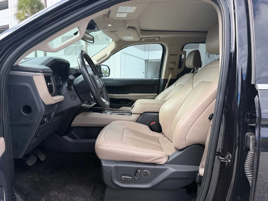 Used 2024 Black Ford Limited image 11
