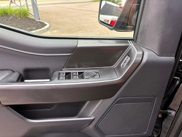 Used 2024 Black Ford XLT image 16