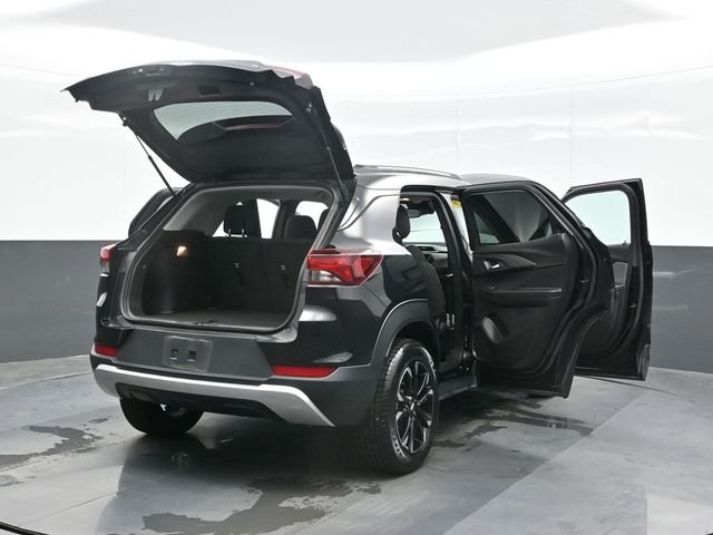 Used 2023 Black Chevrolet LT image 29