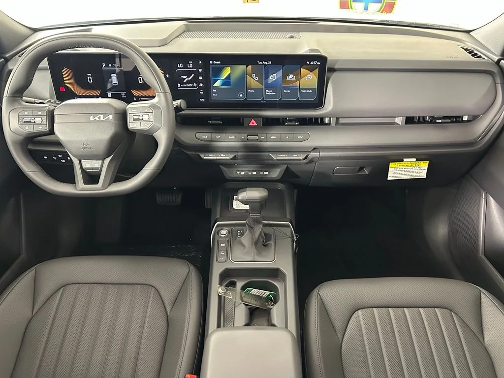 New 2027 Snow White Pearl Kia X-Line S image 4
