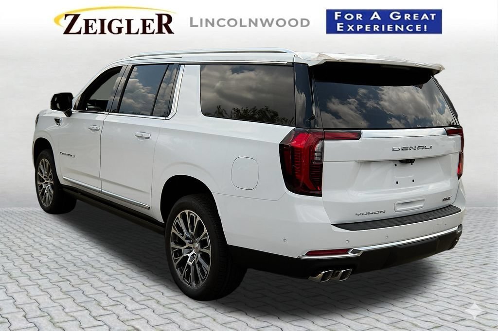 2026 GMC Yukon XL Denali - Photo 7
