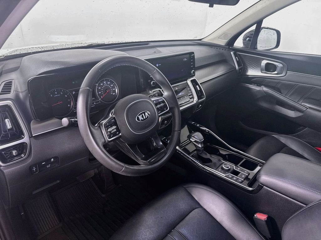 Used 2021 Gravity Grey Kia SX image 18