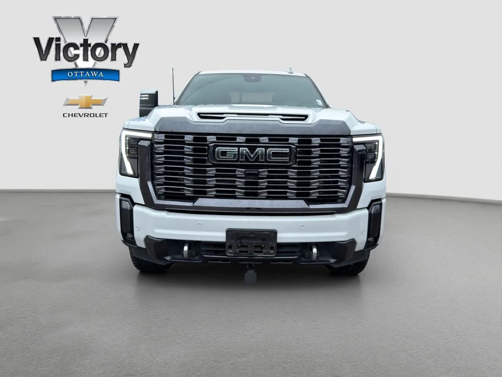 Used 2024 White GMC Denali Ultimate image 2