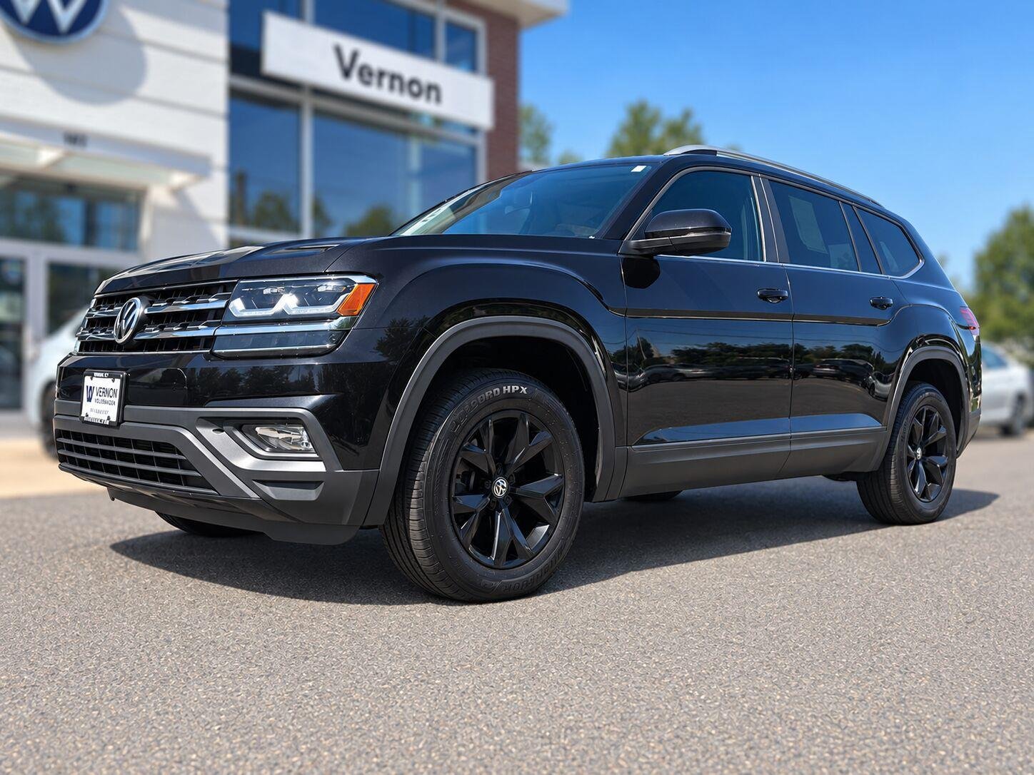Used 2019 Volkswagen Atlas SE with VIN 1V2LR2CA8KC507490 for sale in Vernon, CT