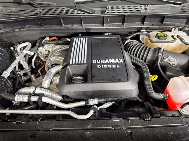 Used 2024 Onyx Black GMC Denali image 9