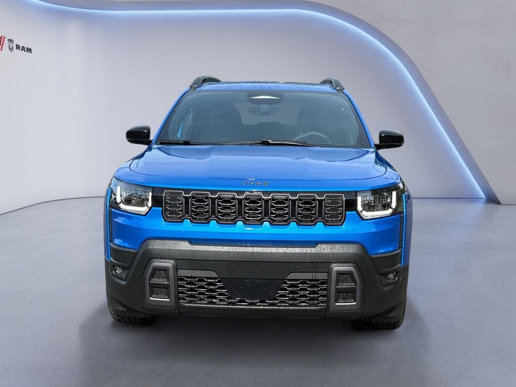 New 2026 Hydro Blue Pearl-Coat Exterior Paint Jeep Limited image 9