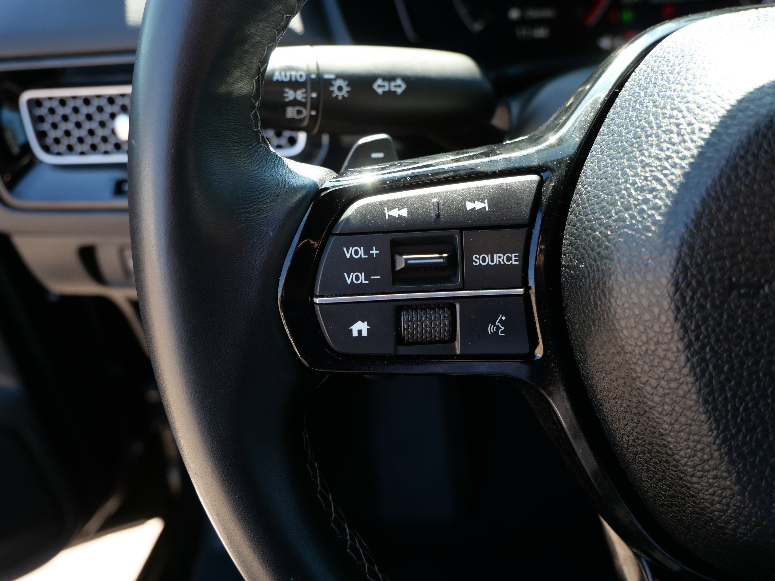 Used 2024 Crystal Black Pearl Honda Sport image 27