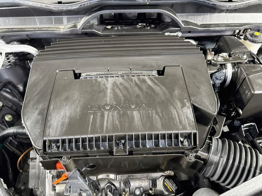 Certified Used 2025 Modern Steel Metallic Honda EX-L image 41