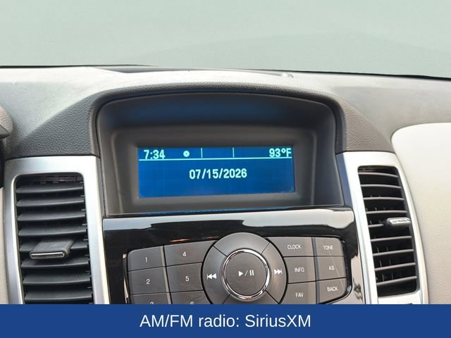 Used 2014 SUMMIT WHITE Chevrolet LS image 11